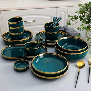 Service <span class=keywords><strong>de</strong></span> table en céramique vert nordique personnalisé <span class=keywords><strong>pour</strong></span> restaurant et maison 32 pièces service <span class=keywords><strong>de</strong></span> <span class=keywords><strong>vaisselle</strong></span> en porcelaine <span class=keywords><strong>pour</strong></span> <span class=keywords><strong>8</strong></span> <span class=keywords><strong>personnes</strong></span> - Product Image 1