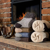 Chaussettes de compression en laine mérinos thermique pour femmes, en soie, à hauteur de la cheville, logo personnalisé, caractéristiques de chaleur hivernale