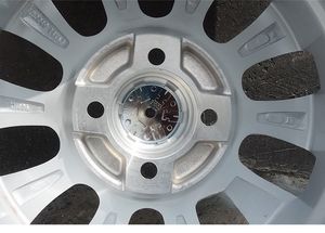 Roue de voiture de 14 pouces adaptée aux Hyundai Accent, Chevrolet Sail, Volkswagen Jetta - Product Image 5