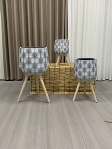 Geometric Leaf Pattern Standing Flower Planter with Wooden Legs, Indoor Outdoor Home <b>Garden</b> Decor Wholesale - Product Image 3