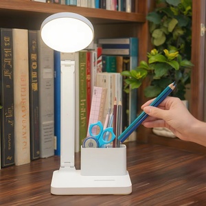 مصباح مكتبي ليد بدون خطوات قابل للطي مع قابس USB مع حماية للعين ضوء قراءة للطلاب - Product Image 1