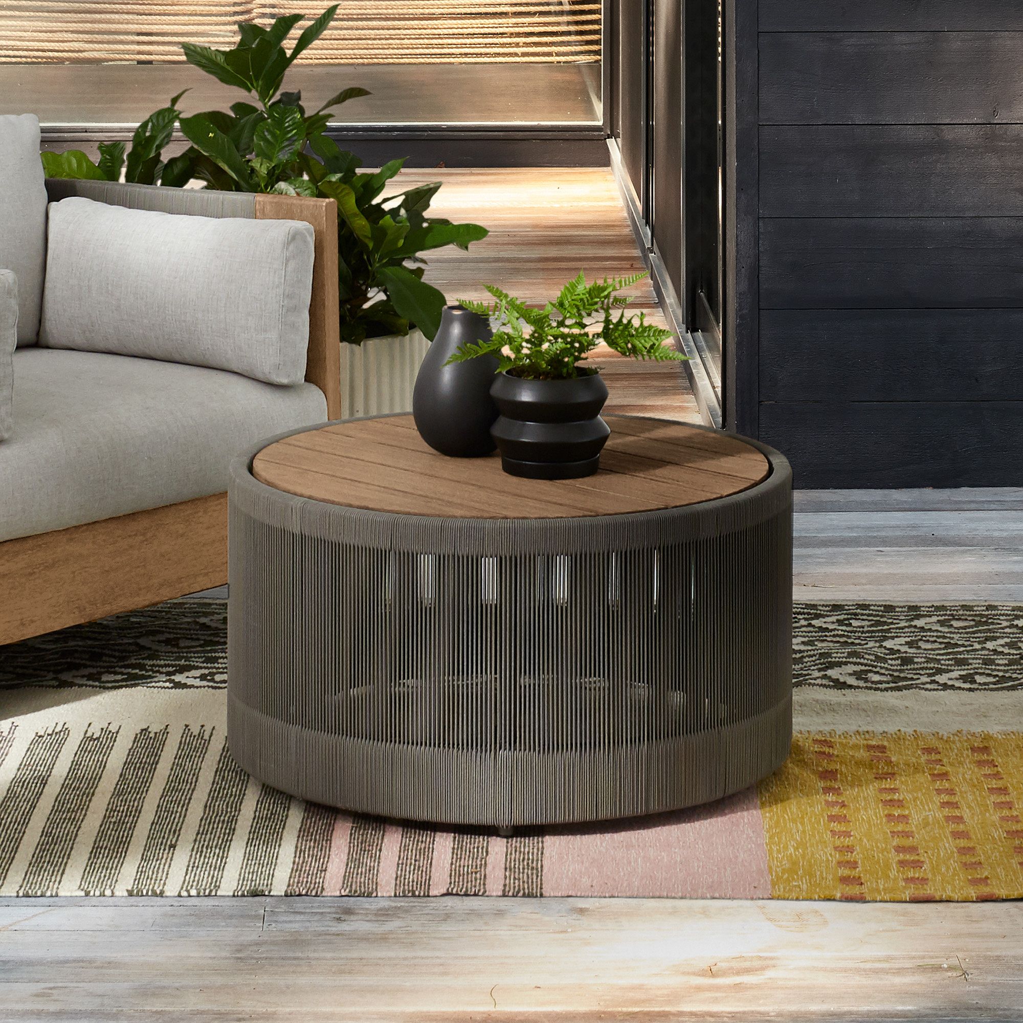 Fashion Furniture patio outdoor or indoor Dining room round wood rope coffee table