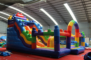 Juego de <span class=keywords><strong>Lego</strong></span> inflable, bloques de construcción, casa de rebote inflable, combo de Tobogán, Castillo de salto inflable para niños - Product Image 2