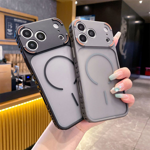 เคสโทรศัพท์แบบแม่เหล็กสีดำลายรังผึ้งสำหรับ iPhone 17 16 15 14 Pro Max ขอบกันกระแทกแบบด้าน ฝาหลังแข็งแบบด้านทำจาก PC - Product Image 1