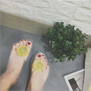 Sandales d'été en plastique pour femmes, tongs, <span class=keywords><strong>chaussures</strong></span> de plage, transparentes, de gelée de citron, de fruits, pour étudiants - Product Image 3