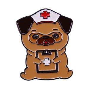 Lindo Pug enfermera broche médico Cruz Roja perro Pin emergencia temática Animal joyería para trabajadores de la salud amantes de las mascotas fundido - Product Image 4