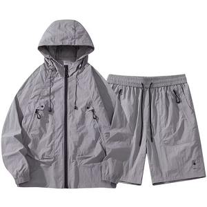 Ensemble assorti de camping d'été style montagne pour hommes et femmes, deux pièces, coupe-vent, imperméable, à manches courtes, avec capuche, vêtements de travail décontractés - Product Image 6