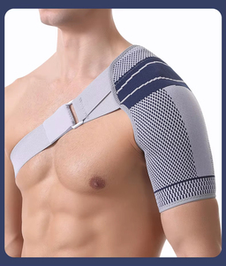 Attelle d'épaule respirante en tricot avec logo personnalisé, manchon de compression réglable, ceinture d'épaule pour la récupération des blessures sportives - Product Image 1