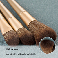 Ensemble professionnel de 4 pinceaux de maquillage en poudre or champagne, manche en bois, poils synthétiques, portable, logo personnalisé pour le visage, les ombres à paupières