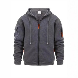 Sweat-shirt à capuche noir pour homme avec poches zippées néon, coupe classique, vêtement décontracté pour l'automne - Product Image 4