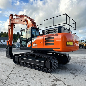 Excavatrice sur chenilles hydraulique ZX350 : Performances robustes et stables pour la reconstruction des fondations des autoroutes - Product Image 3