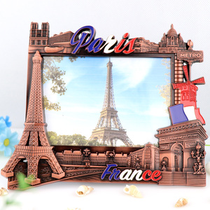 Marco de <span class=keywords><strong>Fotos</strong></span> Personalizado al por Mayor, Diseño Vintage de París, Marco de <span class=keywords><strong>Fotos</strong></span> 3D de Aleación de Zinc, Recuerdo de París - Product Image 2