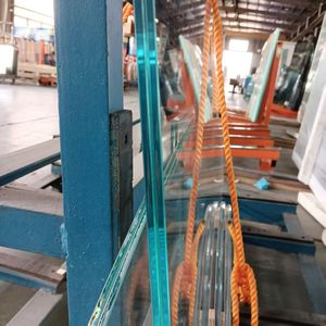 <span class=keywords><strong>Verre</strong></span> trempé stratifié antidérapant <span class=keywords><strong>pour</strong></span> passerelles de ponts et applications extérieures de bâtiments – Fournisseur chinois - Product Image 3