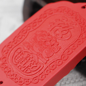 Collar con colgante de cinabrio Guan Yu en forma de escudo grabado para hombre, uso diario - Product Image 3