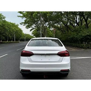 Autos Usados Baratos en Venta en China a Precios Bajos, Geely Emgrand 2018 1.5L CVT Edición Internet, Compra de Autos Usados con Volante a la Izquierda - Product Image 4