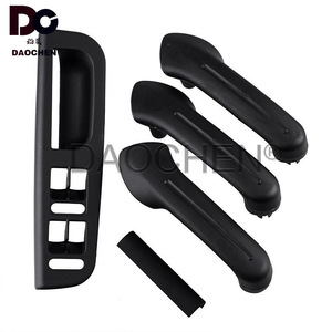 แผงสวิตช์ยกมือจับประตูด้านในรถยนต์ Volkswagen รุ่น 3B1867171E สีดำ ทำจากพลาสติก - Product Image 2