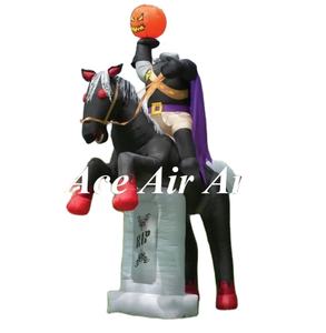 Decoración de Halloween inflable creativa, Jinete inflable sin cabeza con lápida RIP, idea de exhibición de jardín espeluznante - Product Image 1