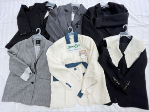 Abbigliamento usato per importazione sfuso autunno Full Size cappotto lungo anteriore aperto top cotone non ufficiale signora balle miste dal Regno Unito - Product Image 6