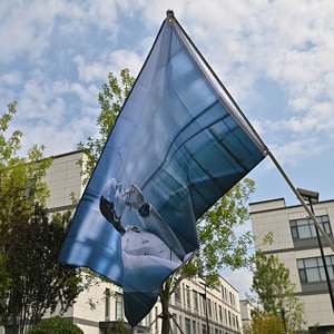 Bandera Deportiva Personalizada con Logotipo Impreso Digital, Resistente al Agua, Ecológica, 100% Poliéster, para Eventos y Exposiciones - Product Image 3