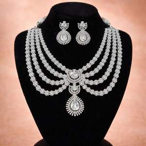 Three-Layer Indian <b>Choker</b> Necklace Set: Traditional Kundan & <b>Pearl</b> Jewelry with Matching Earrings for Women and Girls - Product Image 4