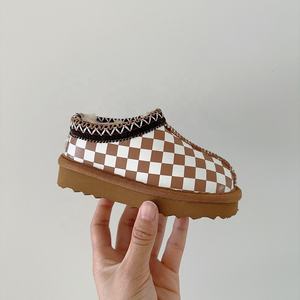 Bottes courtes pour femmes et filles, vente en gros, <span class=keywords><strong>Uggs</strong></span>, chaussures orthopédiques d'hiver pour enfants, bottes de neige personnalisées pour enfants - Product Image 5