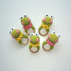 Hochet de dentition en coton fait main en gros Jouet gonflable doux au crochet en bois pour bébés Garçons Fabriqué au Vietnam - Product Image 2