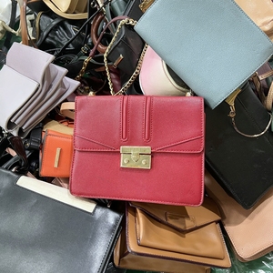 A18-1 Borse in Pelle da Donna di Seconda Mano, Alta Qualità, Modelli Misti, Acquisto all'Ingrosso con Sconto, Borse di Marca - Product Image 3