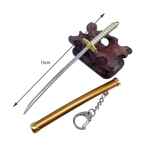 Mini <span class=keywords><strong>katana</strong></span> en métal de 15 cm en gros, jouet de cosplay, <span class=keywords><strong>katana</strong></span> d'anime, fourreau, <span class=keywords><strong>sabre</strong></span>, couteau à neige, porte-clés - Product Image 4