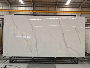 Tấm đá nhân tạo mài bóng Alpine White 3200x1600x12mm dùng cho mặt bàn, tường, sàn - Product Image 2