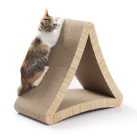 Grattoir pour chat en carton ondulé recyclé, forme triangulaire, facile à assembler et détachable