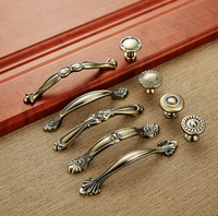 Poignées de meubles antiques de style européen ZhiChuan armoires de cuisine et poignées de tiroir avec poignées de placard en alliage de zinc utilisation de la chambre