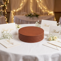 cuir végétalien de luxe avec support sur mesure gravé faveur de mariage personnalisé blanc cousu tasse tapis garçons d'honneur