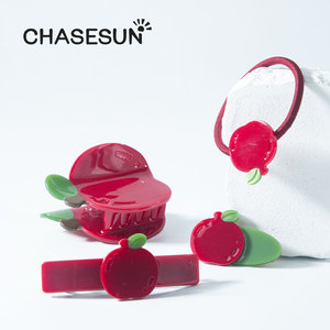 กิ๊บติดผม Chasesun รูปแอปเปิ้ล ขนาด 6.5 ซม. กิ๊บหนีบผมเรซิ่นขนาดเล็ก สำหรับผู้หญิง ใช้ได้ทุกวัน - Product Image 3