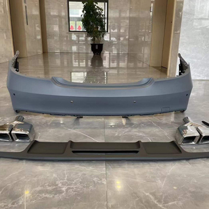 Nuovo Kit Carrozzeria Completo Design CLS63 per <span class=keywords><strong>Mercedes</strong></span> W218 2012-2017, Nero Lucido/Effetto Carbonio, Prezzo all'Ingrosso - Product Image 3