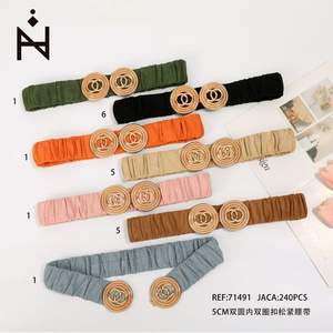 Cintura Elastica da Donna con Fibbia Rotonda in Legno da 5 Cm, Stile Moda - Product Image 3