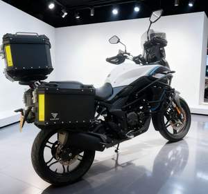 Motocicleta Usada de Gasolina de 300cc con Inyección Electrónica de Combustible y Sistema de Refrigeración por Agua - Product Image 3