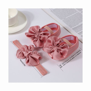 Set di <span class=keywords><strong>Scarpe</strong></span> Leggere in Cotone Tinta Unita per <span class=keywords><strong>Bambina</strong></span> + Fascia per Capelli, <span class=keywords><strong>Scarpe</strong></span> da Primi Passi con Suola Morbida, Fiocco Grande Antiscivolo - Product Image 4