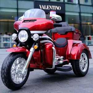 รถสามล้อไฟฟ้าซามาเต้ สีแดงเคลือบเงา ของเล่นเด็กขี่ได้ สำหรับเด็กชายและเด็กหญิง - Product Image 1