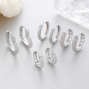 Orecchini di Design a Forma di Cuore con Zirconi, Semplici e Lussuosi, Vendita all'Ingrosso dai Produttori - Product Image 3