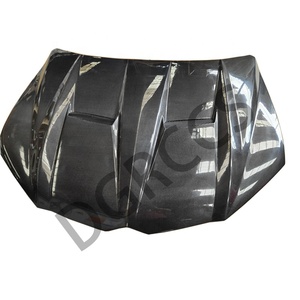 For Urus SUV High-quality Carbon Fiber Engine Compartment and Engine Cover Are All Carbon 2018-2021 - Product Image 1