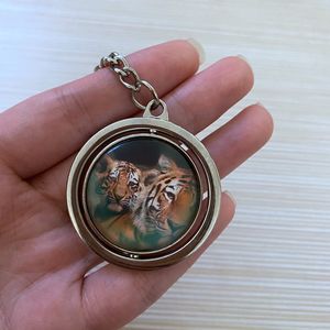 Брелок для ключей в виде хрустального автомобиля, Италия, Италия, Албания, Британия, Сербия, Румыния, Болгария, Хорватия, стеклянный купольный флаг, сувенир - Product Image 6