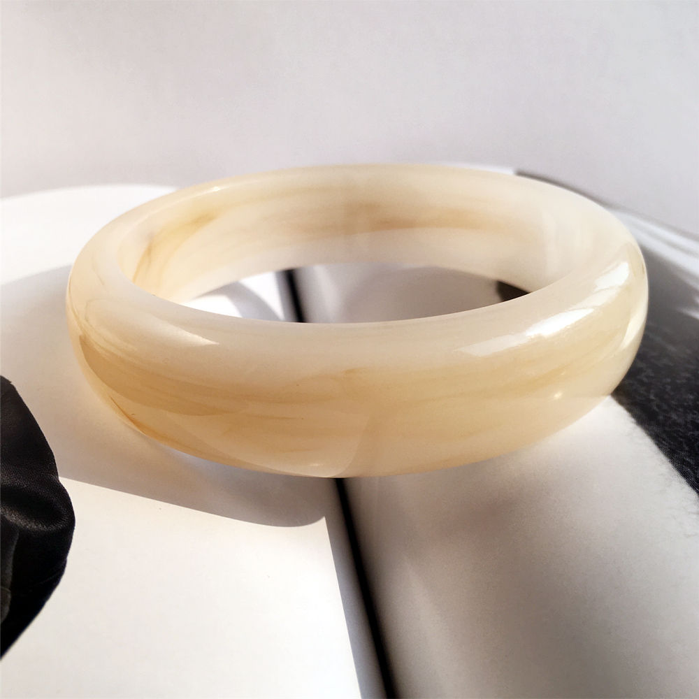 69 มม. สีเบจ