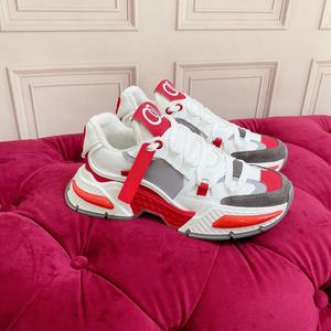 Zapatos para Caminar Antideslizantes 2026 con Parte Superior de Malla Transpirable, Zapatos para Correr de Alta Calidad, Diseño Clásico y de Lujo - Product Image 1