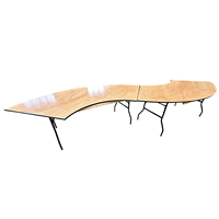 Table pliante en contreplaqué en forme de serpent ondulé pour les mariages