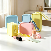 Organisateur de maquillage personnalisé en silicone Geedyn, étanche, antichoc, anti-poussière, durable, étui à bijoux, pochette à fermeture éclair mignonne et tendance