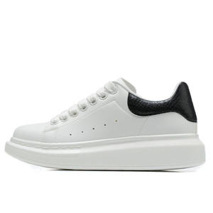 Zapatos de Diseñador de Alta Calidad al por Mayor, Zapatos Deportivos Casuales de Lujo, Zapatos para Caminar con Suela Gruesa, Zapatos de Moda para Hombre - Product Image 4