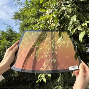 Película de Vinilo para Ventanas Camaleón Ultra HD Azul/Verde/Rojo/Morado de 1.52x30m, Película Solar con Protección UV del 99%, Rollo de Película para Parabrisas Camaleón - Product Image 4