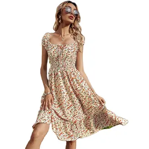 ドレス卸売価格エレガントカジュアルドレスランタンパフスリーブスクエアカラー花柄自由奔放に生きるドレス