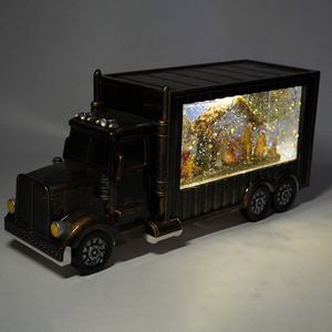 Nouveauté : Camion de Noël en plastique avec crèche, vintage, musical, éclairé par LED, globe à neige de Noël à vendre - Product Image 5