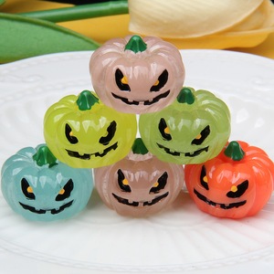 2025 New <b>Product</b> 3D Luminous Halloween Cute Pumpkin Ornament DIY Simulation Jewelry Accessories - Product Image 5